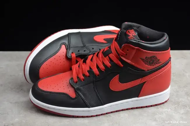 1st Kicks 1 Jordan Banned 432001-001 Air Retro 0514
